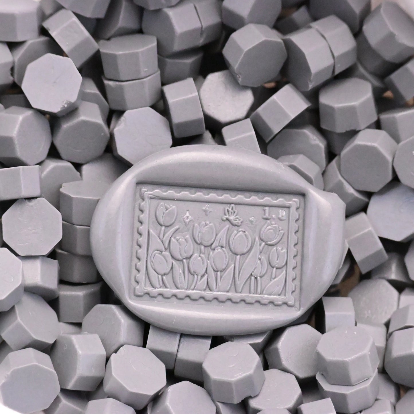 Tulip Pre-Made Wax Seals